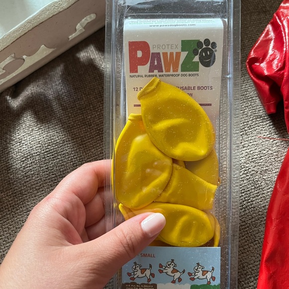 **HOST PICK** GRREAT CHOICE Dog Jacket & Dog Boot Bundle for 0-15 pound dogs - Picture 5 of 14